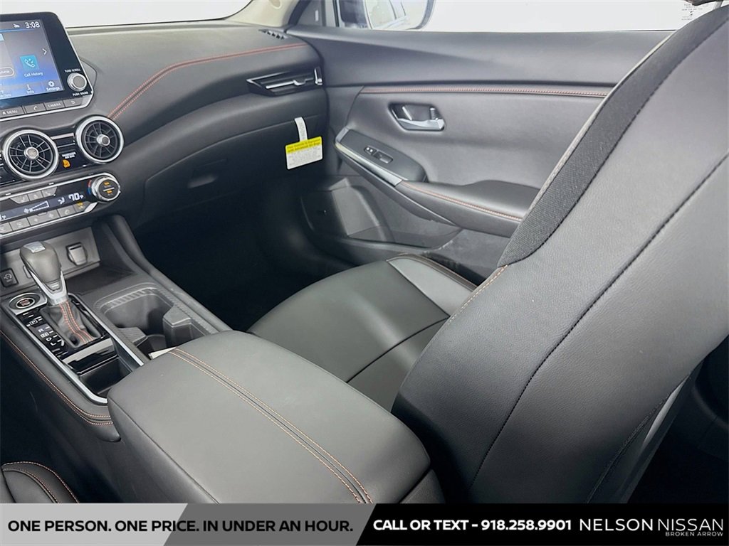 New 2025 Nissan Sentra SR w/ SR Premium Package image 24