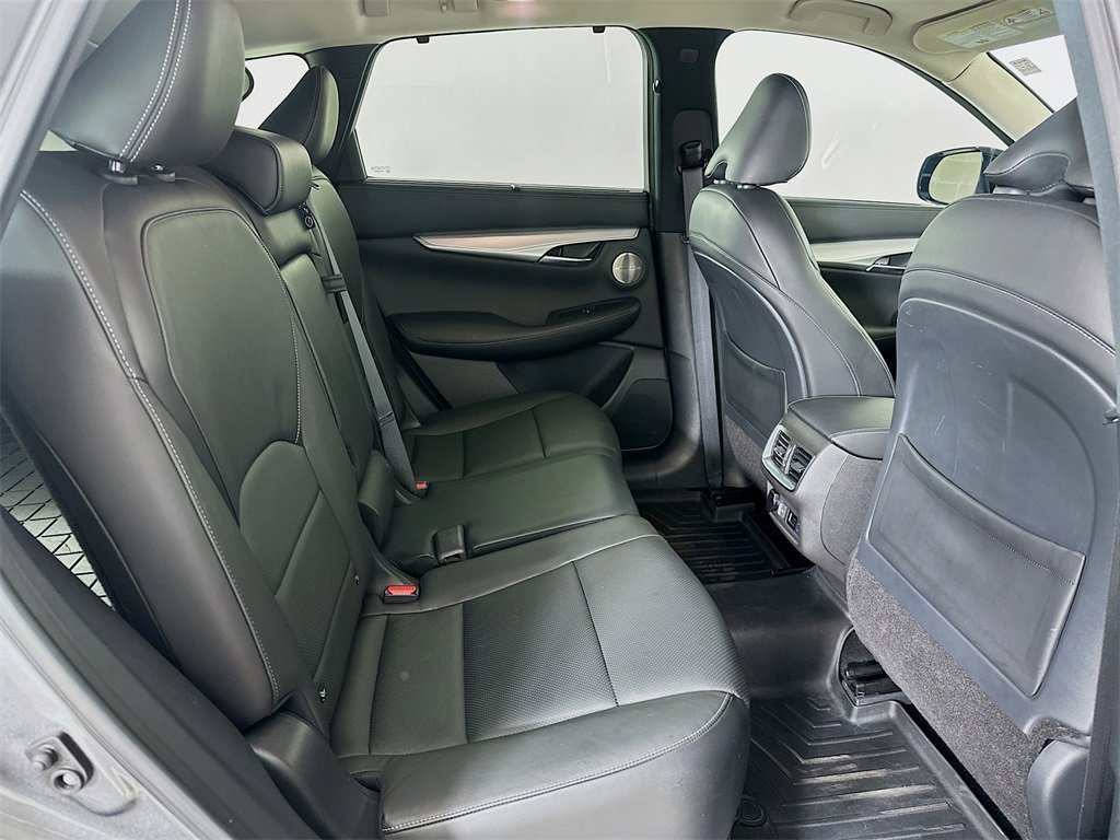 Used 2020 INFINITI QX50 Sensory w/ Proactive Package image 8