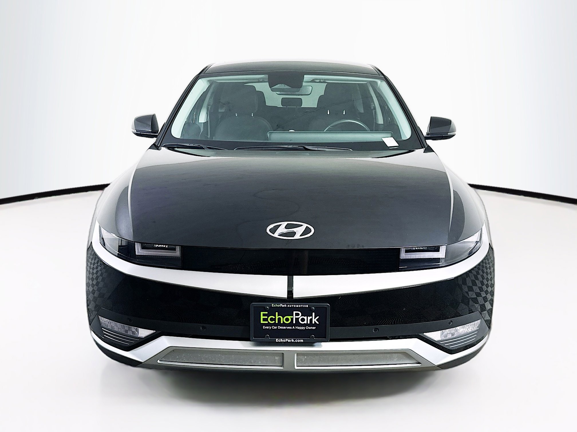 Used 2024 Hyundai Ioniq 5 SEL RWD image 2