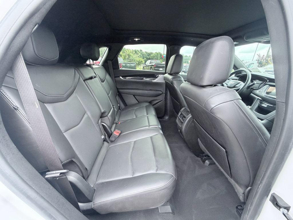 Used 2025 Cadillac XT5 Premium Luxury AWD/4WD image 25