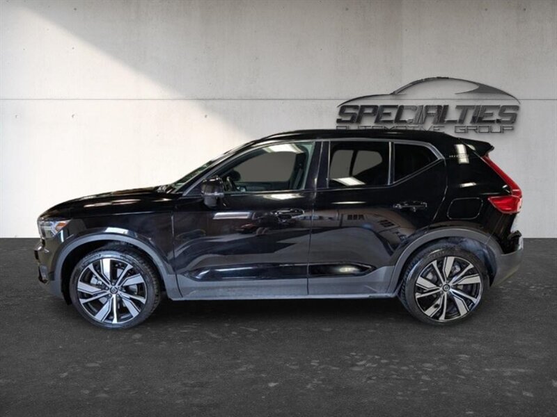 Used 2021 Volvo XC40 P8 Recharge w/ Advanced Package AWD/4WD image 7