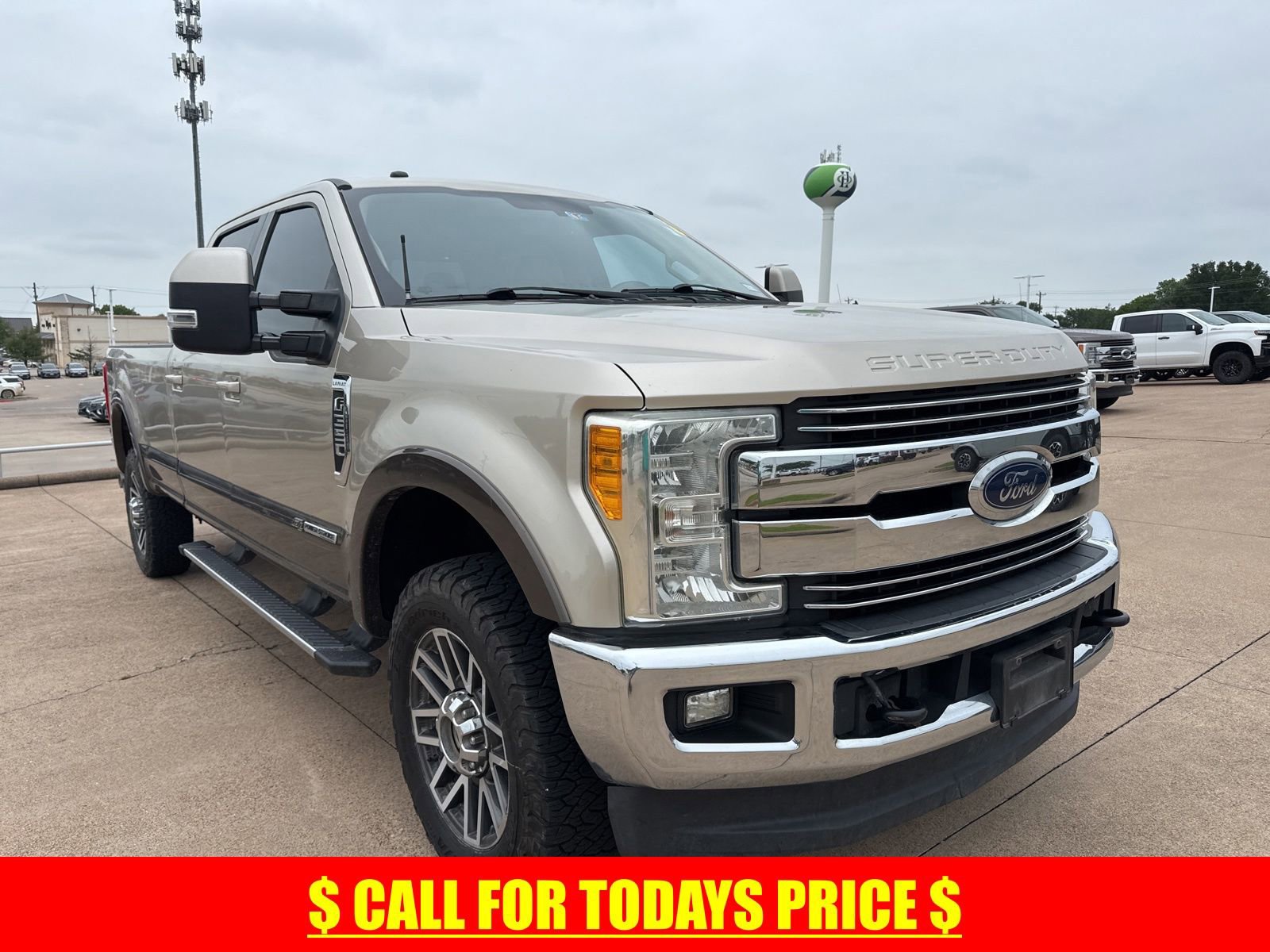 Used 2017 Ford F350 Lariat w/ Lariat Value Package AWD/4WD image 1