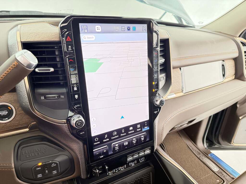 New 2026 RAM 2500 Limited image 32