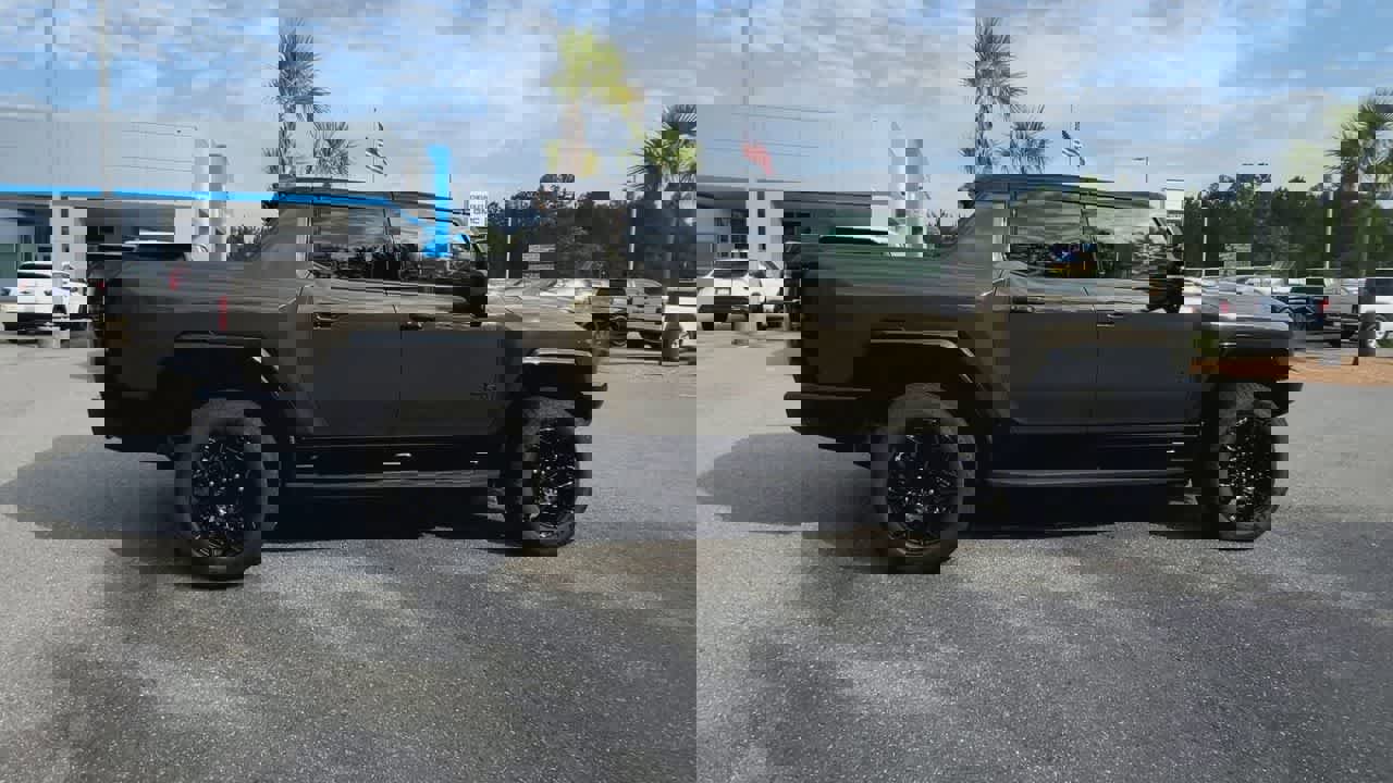 New 2025 GMC Hummer EV 3X w/ LPO, Dark Essentials Package image 9