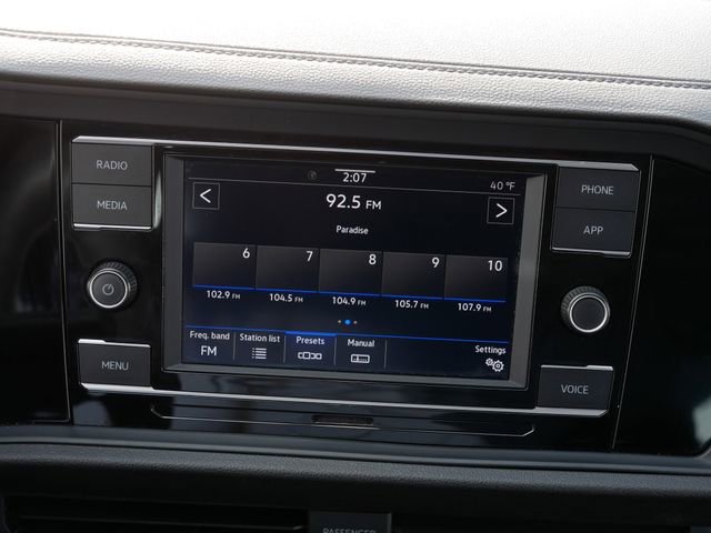 Certified 2024 Volkswagen Jetta S image 28