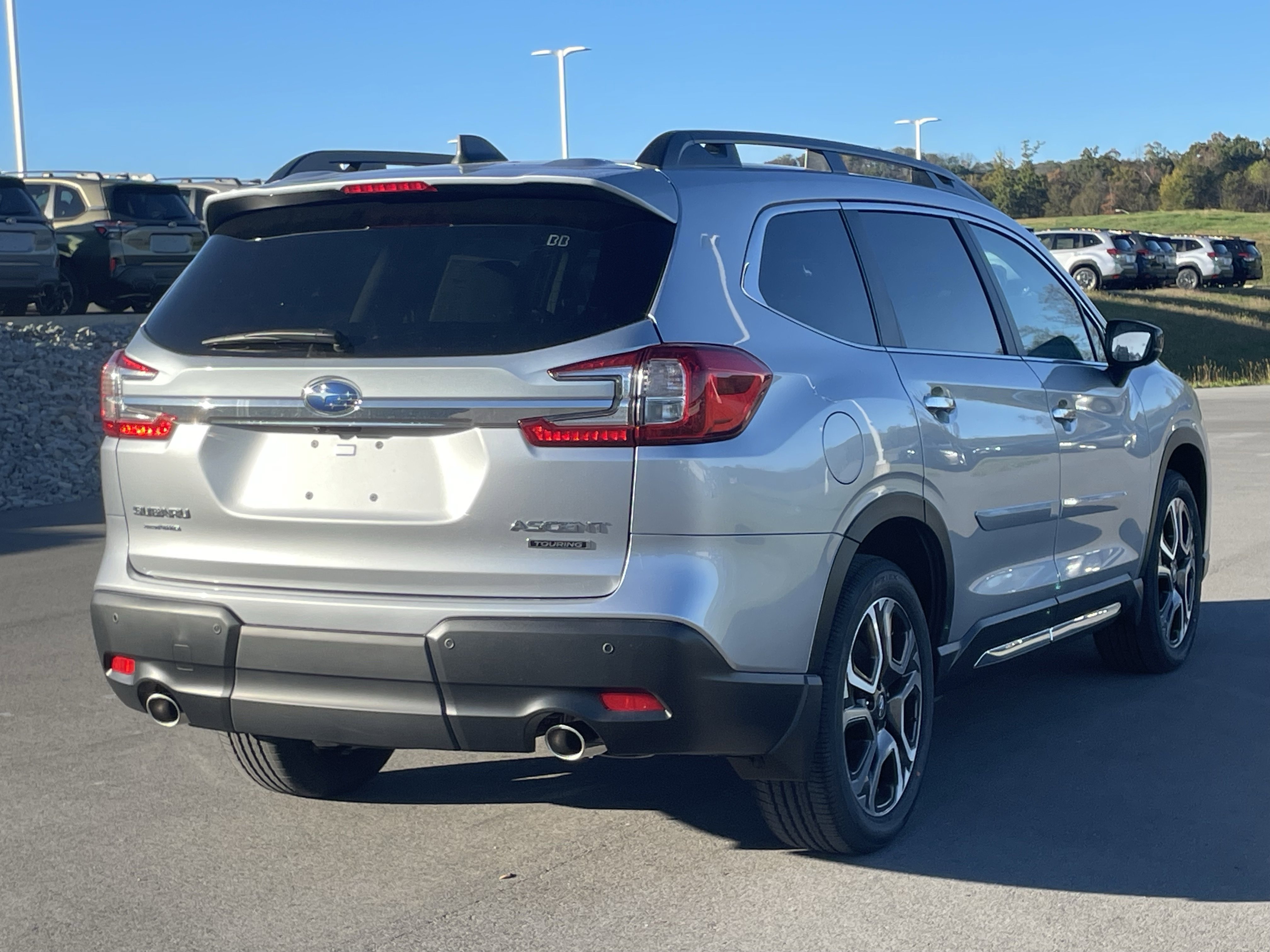 New 2025 Subaru Ascent Touring video 3