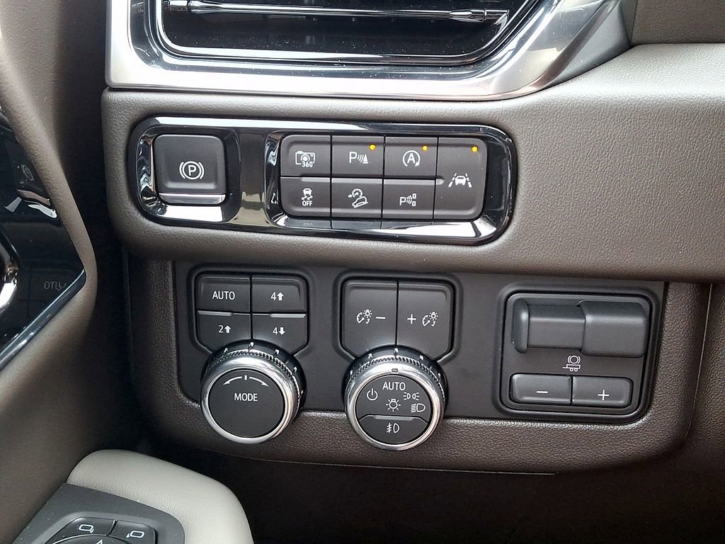 New 2026 GMC Yukon XL Elevation image 15