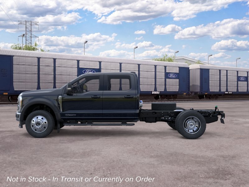 New 2026 Ford F550 4x4 Crew Cab image 1
