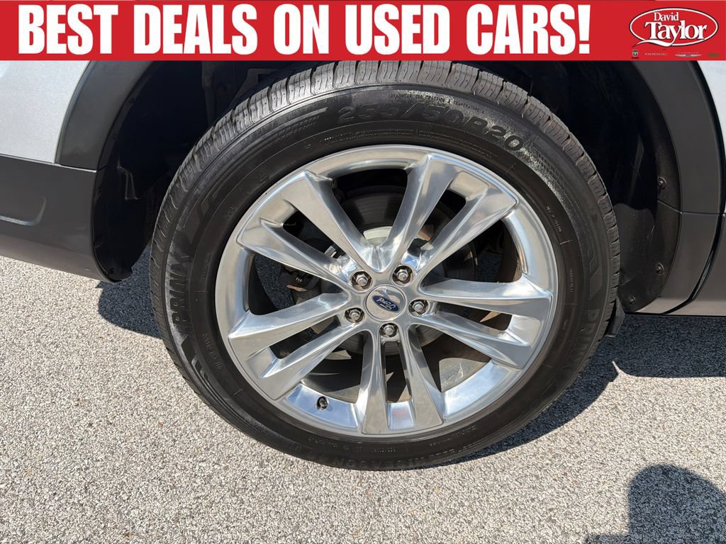 Used 2018 Ford Explorer XLT w/ Equipment Group 202A FWD image 39