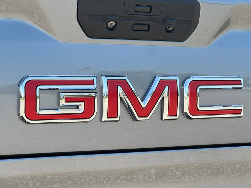 Used 2021 GMC Sierra 1500 AT4 w/ AT4 Premium Package AWD/4WD image 60