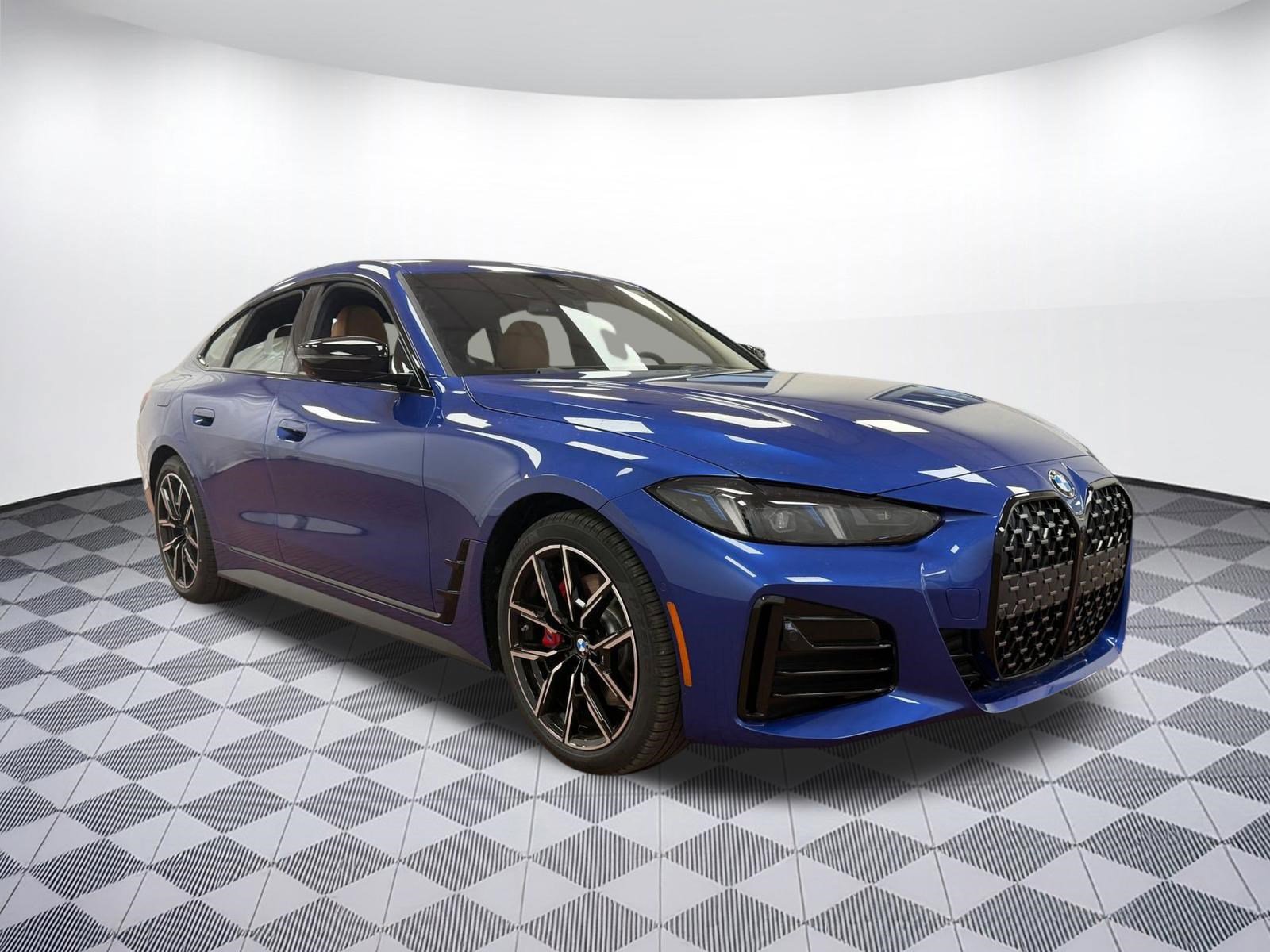 New 2026 BMW 430i xDrive w/ M Sport Package image 6