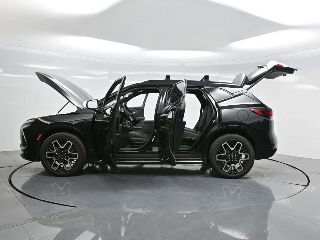 Used 2024 Chevrolet Blazer RS w/ Driver Confidence II Package FWD image 28