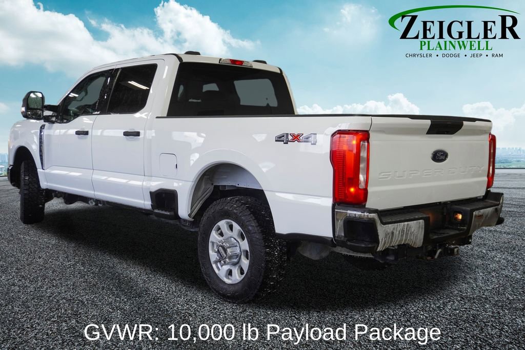 Used 2023 Ford F250 XLT image 2