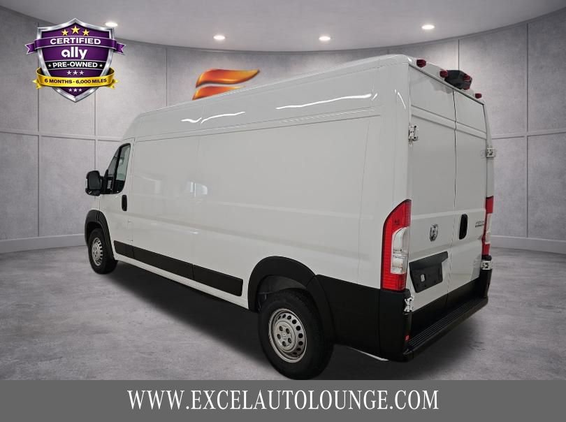 Used 2025 RAM ProMaster 2500 w/ Convenience Group image 3