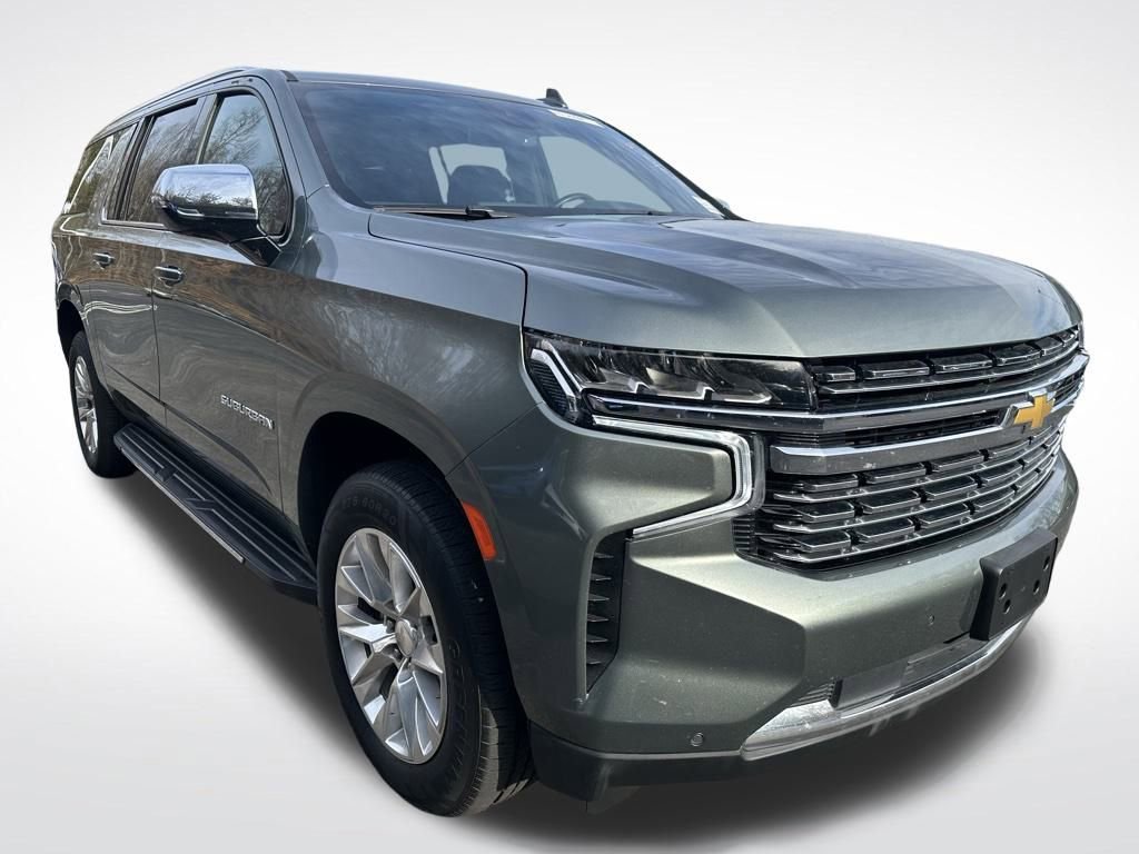 Used 2023 Chevrolet Suburban Premier image 16