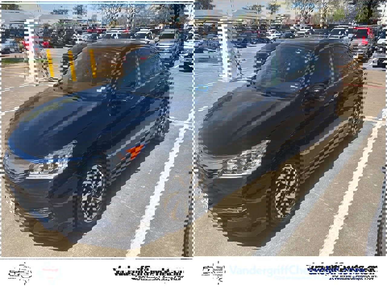 Used 2016 Honda Accord EX image 1