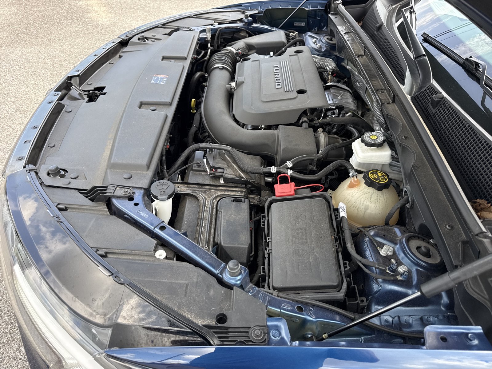 Used 2022 Buick Envision Avenir w/ Technology Package II FWD image 44