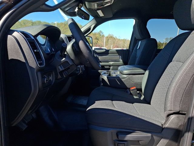 Used 2025 RAM 5500 4x4 Crew Cab image 12