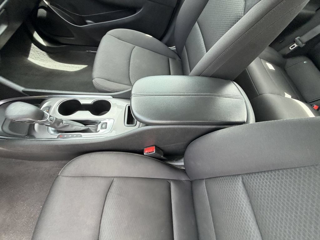 Used 2024 Chevrolet Malibu LT FWD image 18