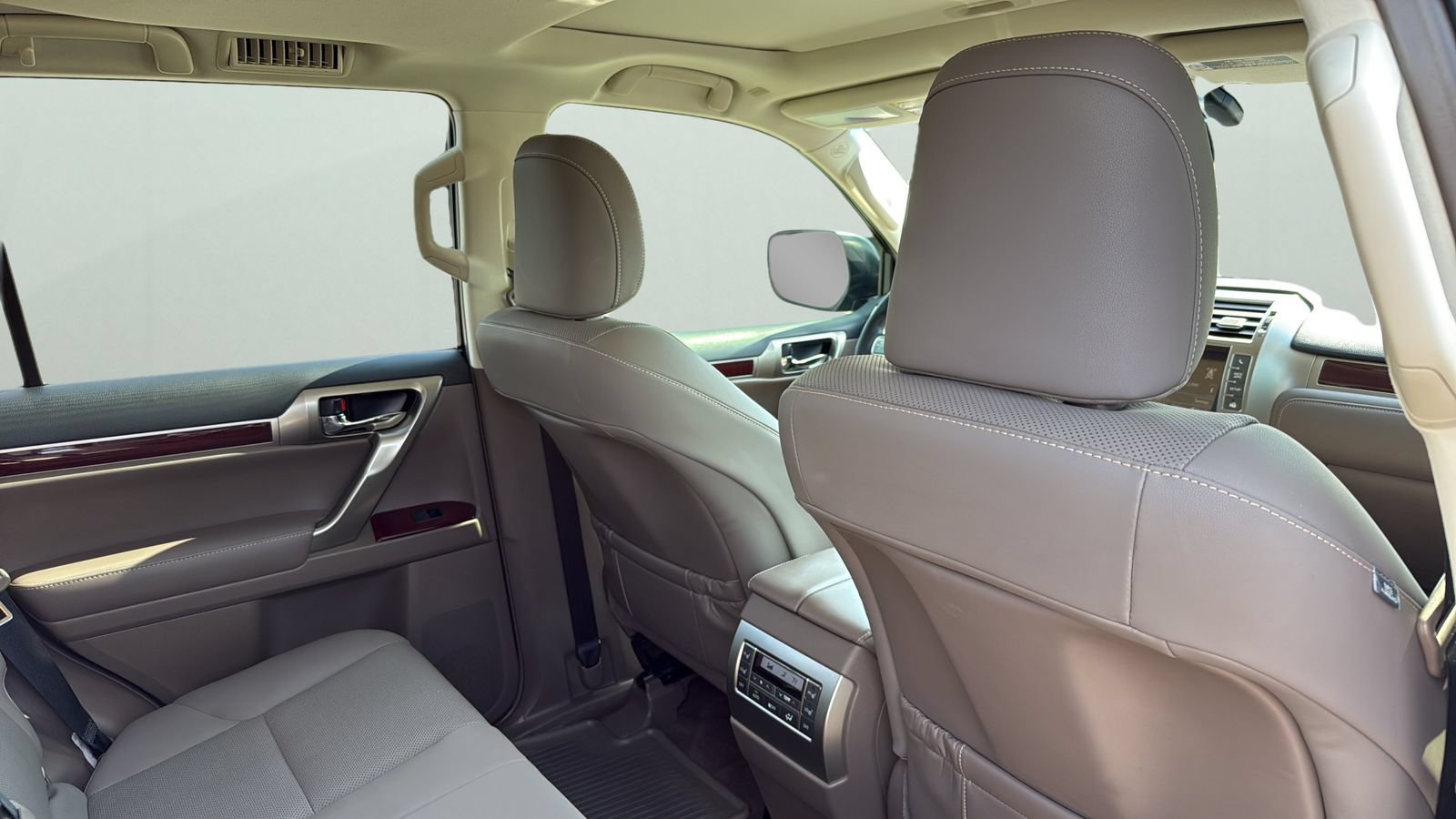 Used 2019 Lexus GX 460 Premium AWD/4WD image 28