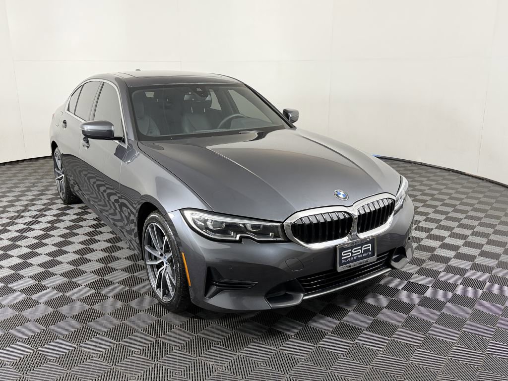 Used 2019 BMW 330i xDrive Sedan w/ Convenience Package image 3