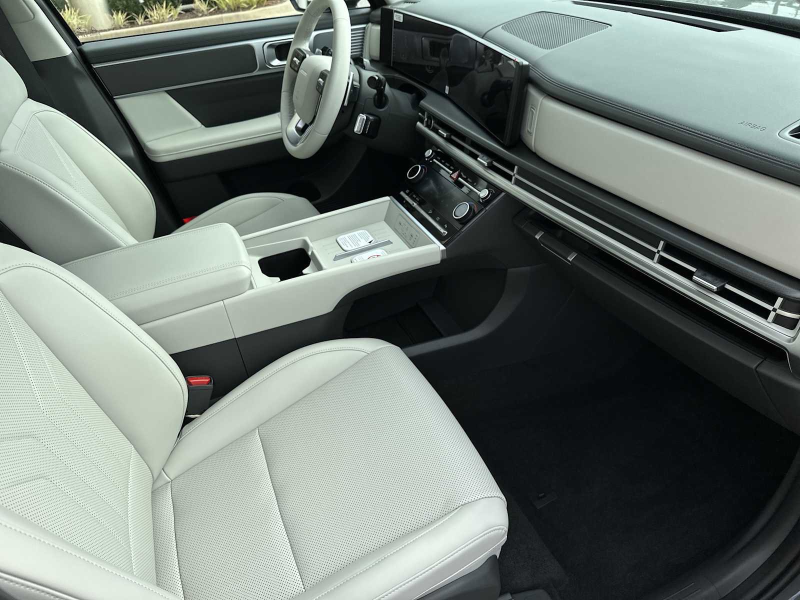 New 2026 Hyundai Santa Fe SEL FWD image 24