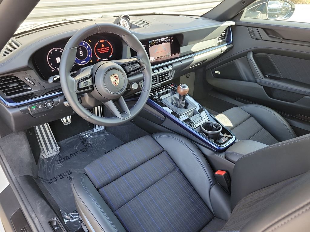 Certified 2025 Porsche 911 Carrera T image 5