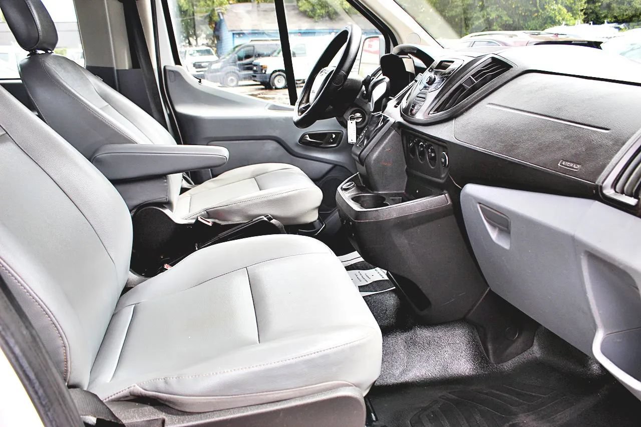 Used 2017 Ford Transit 350 XL RWD image 19