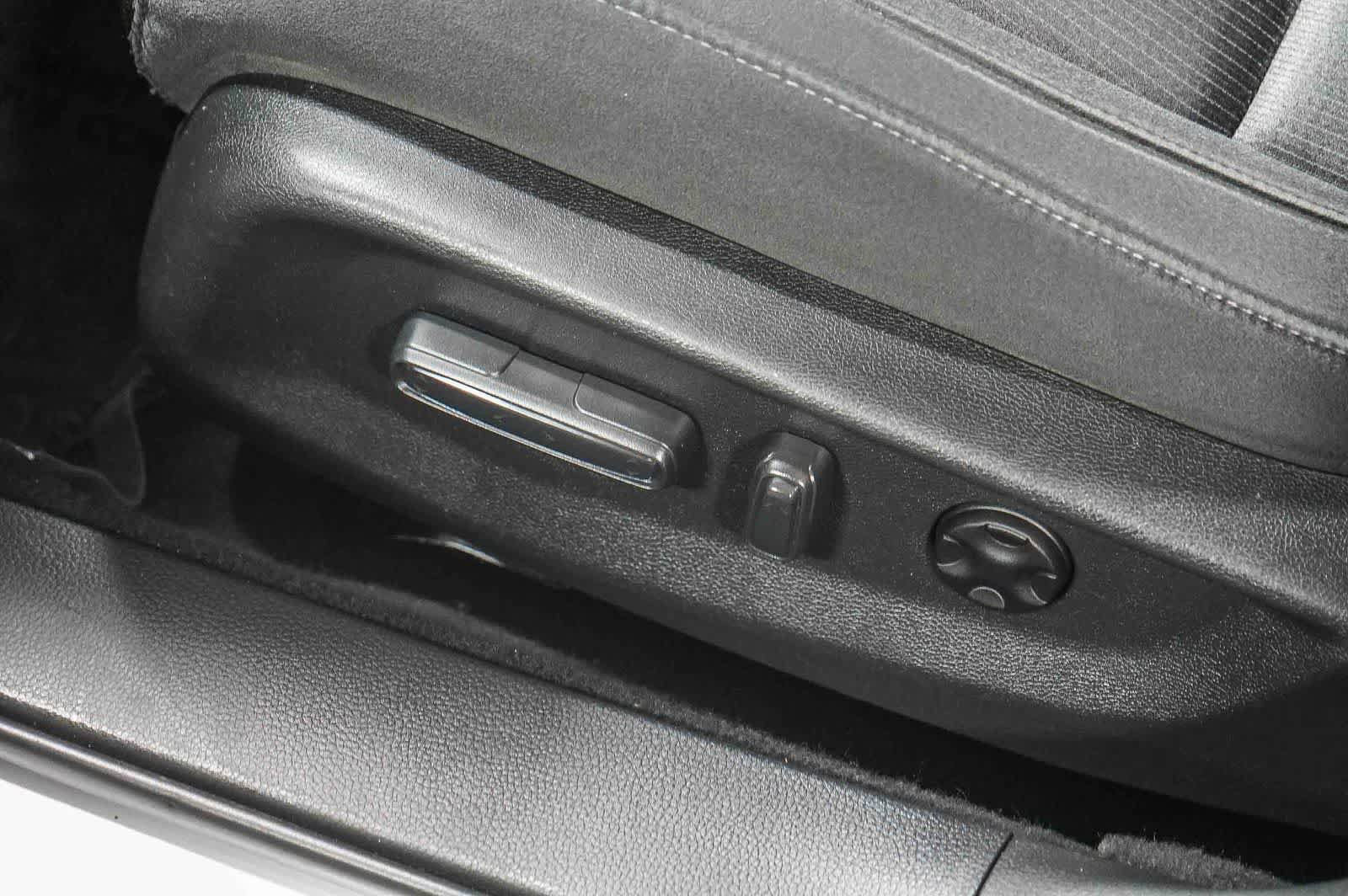 Used 2018 Honda Accord EX image 23