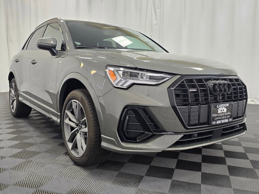 New 2025 Audi Q3 2.0T Premium image 8