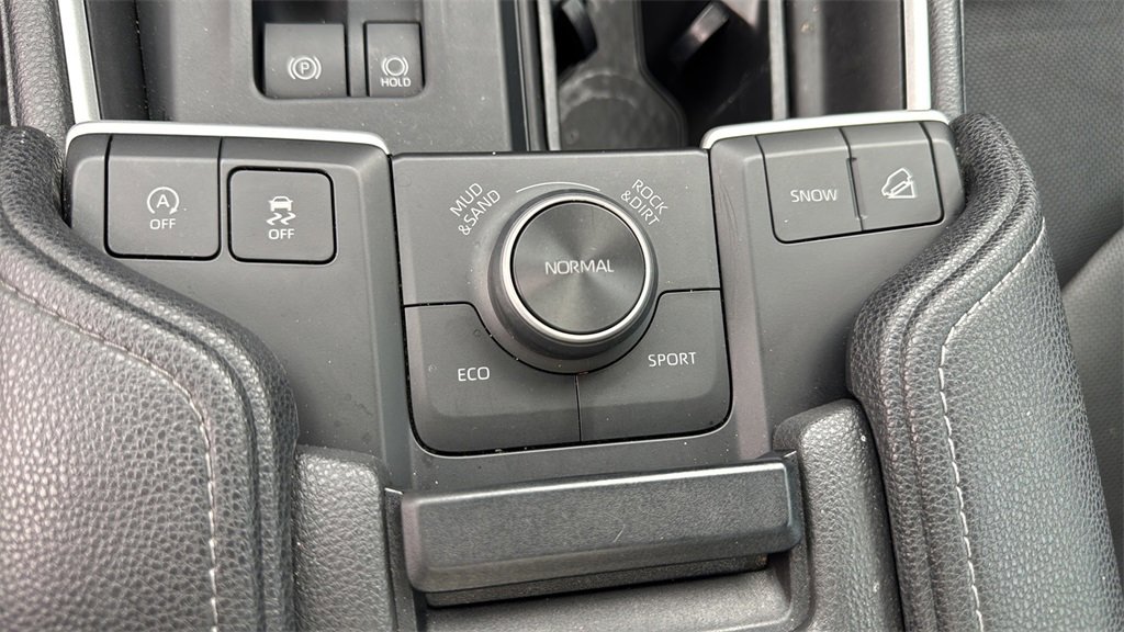 Used 2024 Toyota Grand Highlander XLE image 39