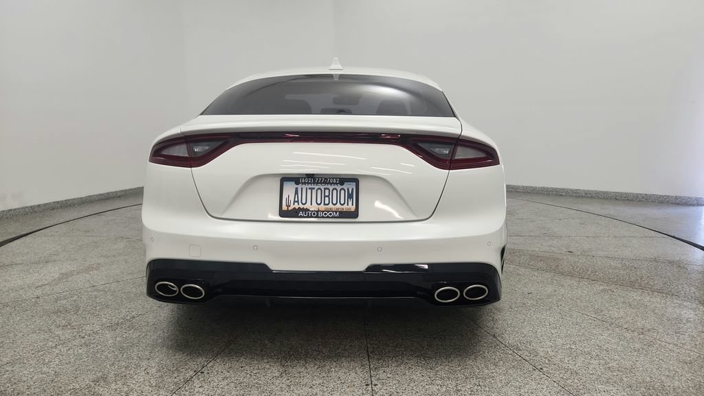Used 2021 Kia Stinger GT1 image 32