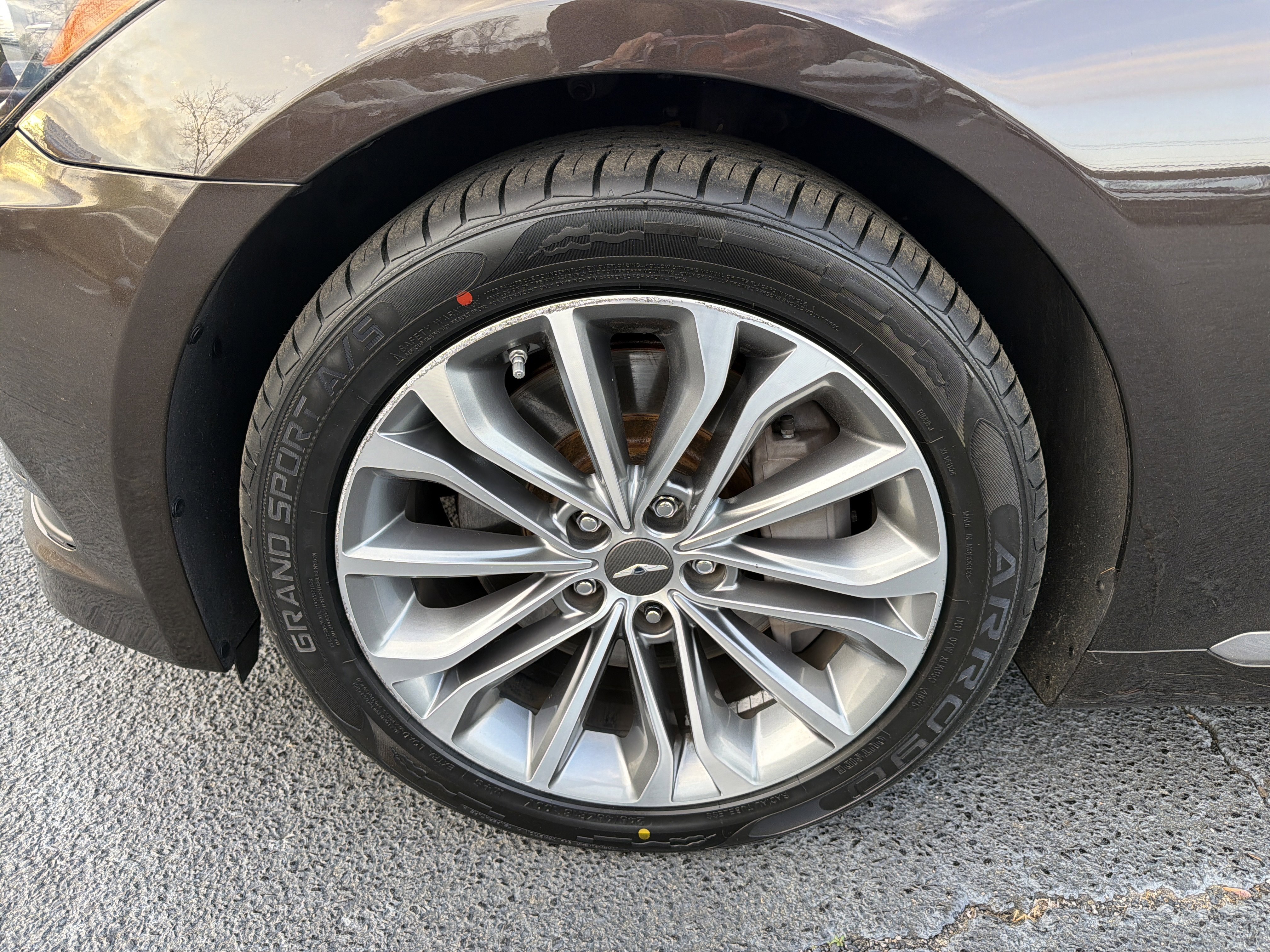 Used 2017 Genesis G80 3.8 w/ Option Group 02 image 9