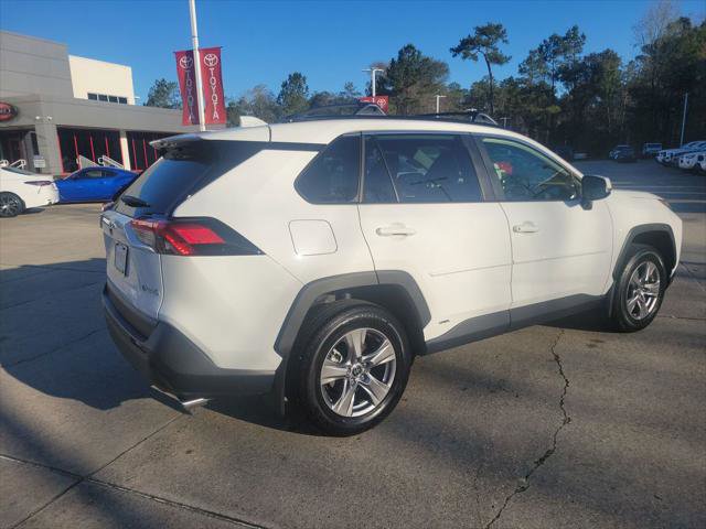 Certified 2025 Toyota RAV4 XLE w/ Convenience Package image 7