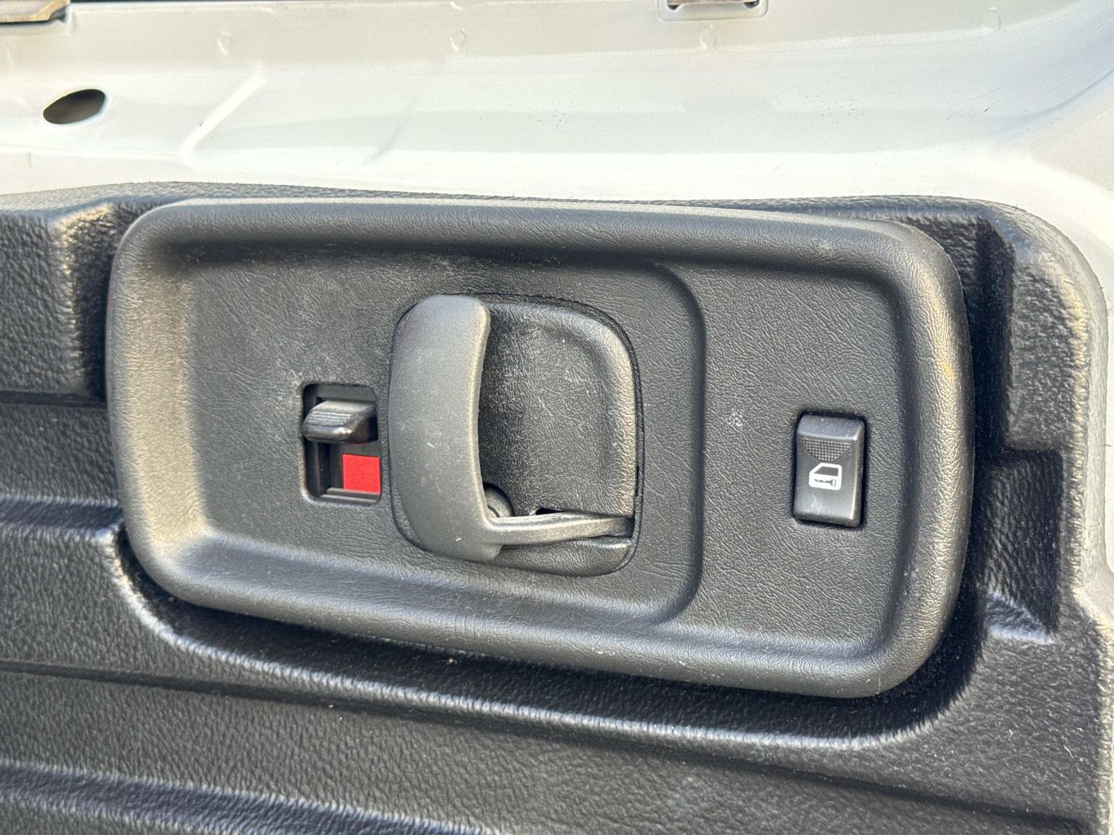 Used 2024 GMC Savana 2500 w/ Driver Convenience Package image 22