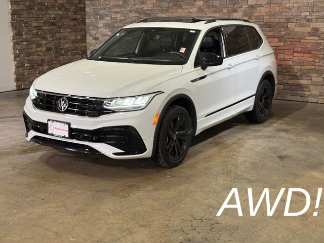 Used 2024 Volkswagen Tiguan SE R-Line image 5