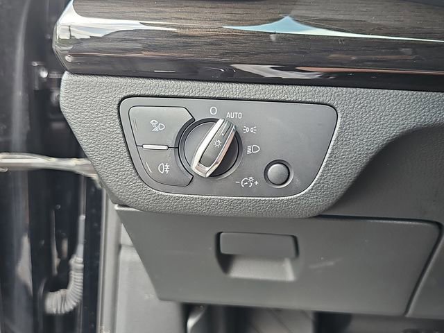 Used 2019 Audi Q5 2.0T Premium w/ Convenience Package image 32