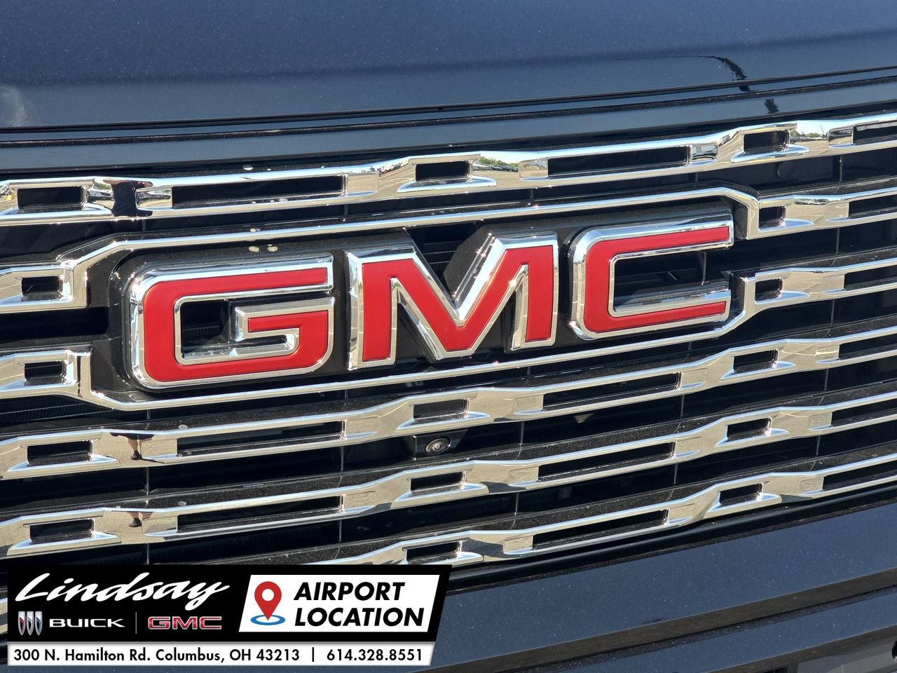 New 2025 GMC Canyon Denali w/ LPO, Denali Black Edition image 30