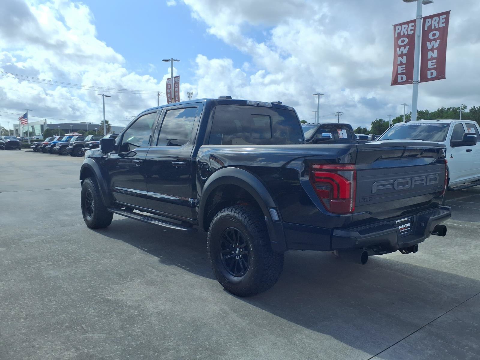 Used 2024 Ford F150 Raptor AWD/4WD image 4