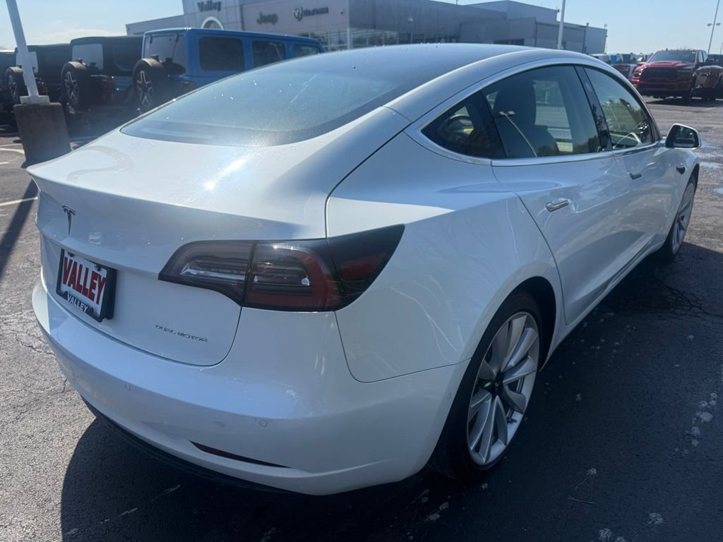 Used 2020 Tesla Model 3 Long Range AWD/4WD image 3