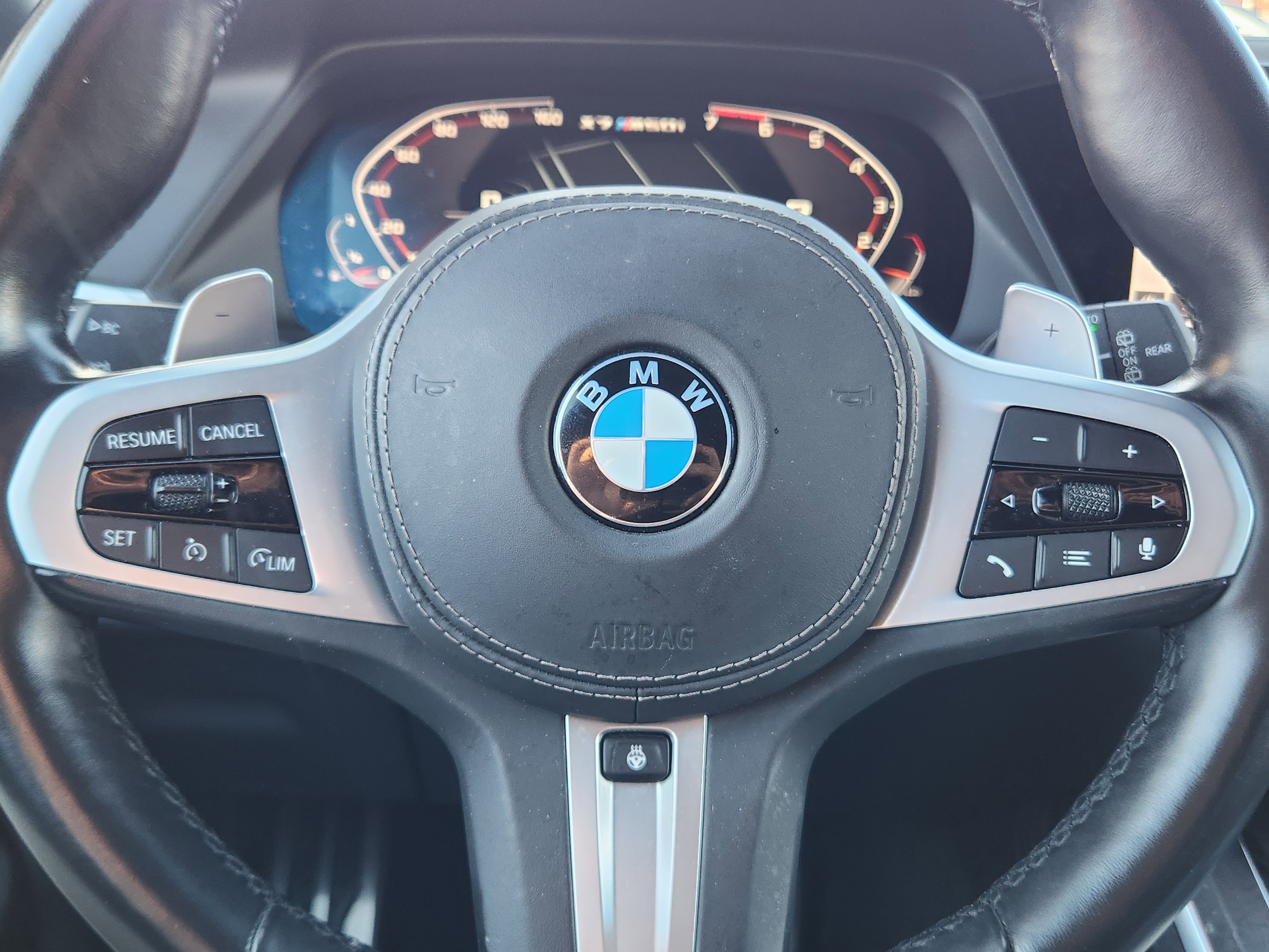 Used 2021 BMW X7 M50i w/ Executive Package image 7