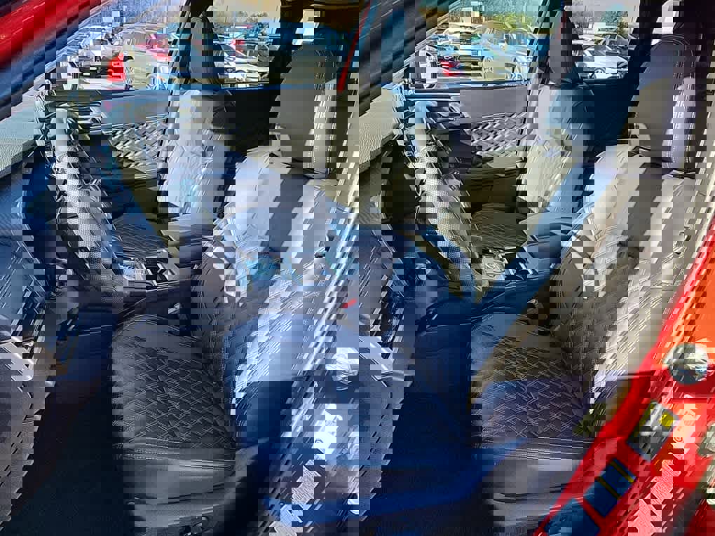 Used 2024 Mitsubishi Outlander SEL image 13