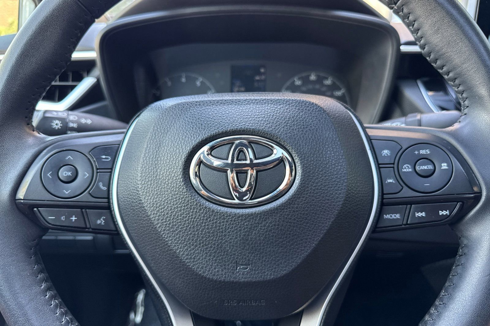 Used 2023 Toyota Corolla SE w/ SE Premium Package FWD image 26