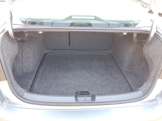 Used 2025 Volkswagen Jetta S FWD image 27