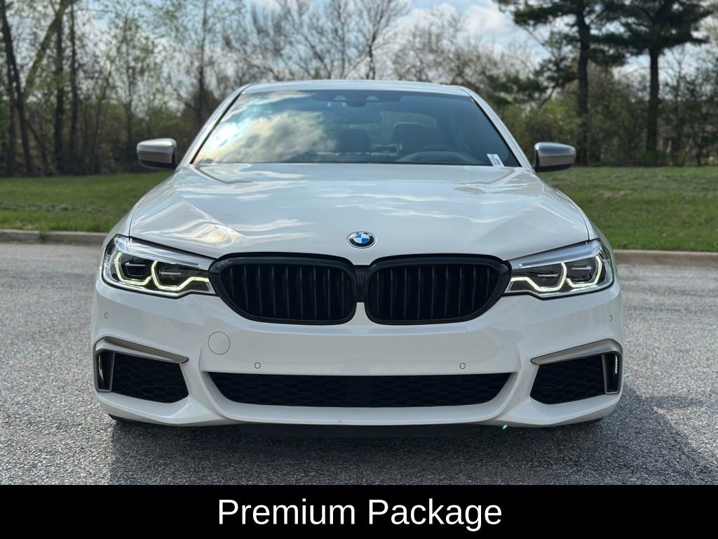 Used 2020 BMW M550i xDrive w/ Premium Package image 2