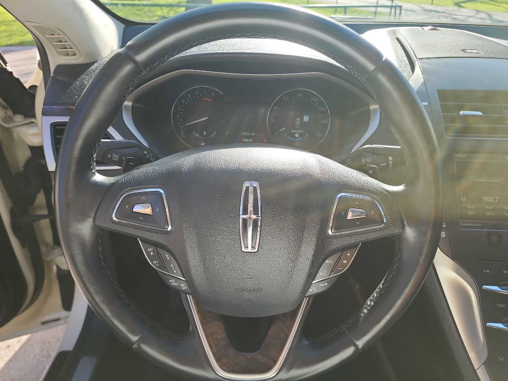 Used 2015 Lincoln MKZ AWD w/ Equipment Group 102A Reserve image 17