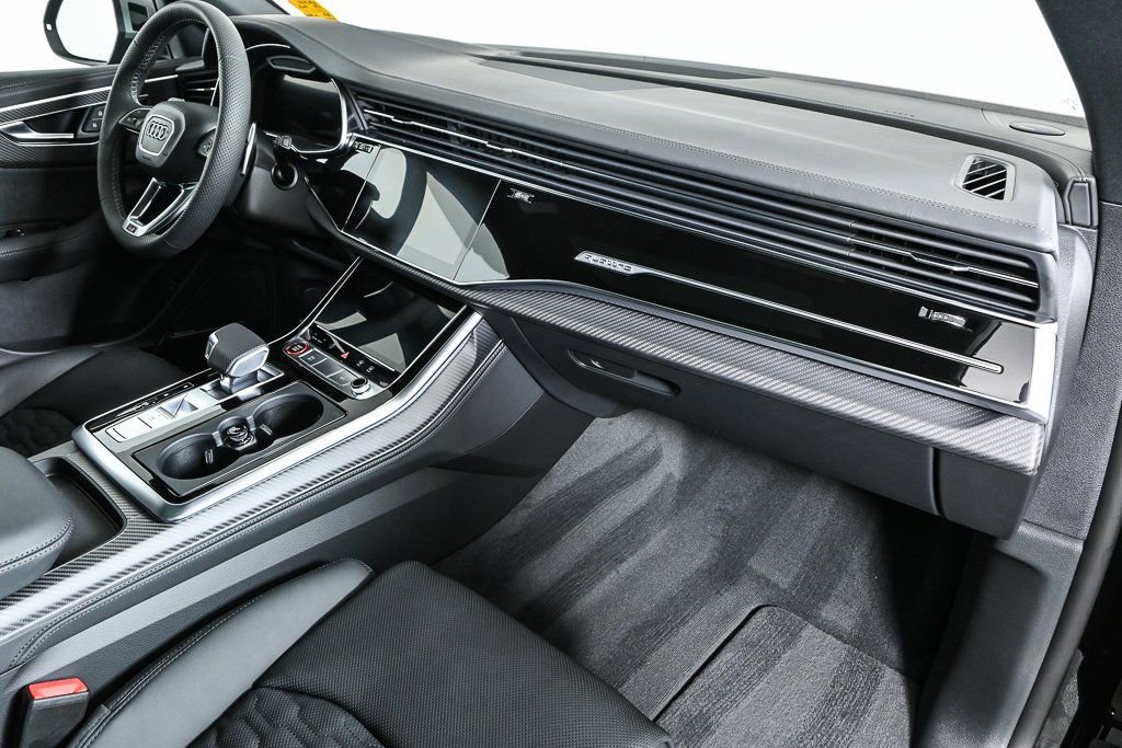 New 2026 Audi RS Q8 performance image 25