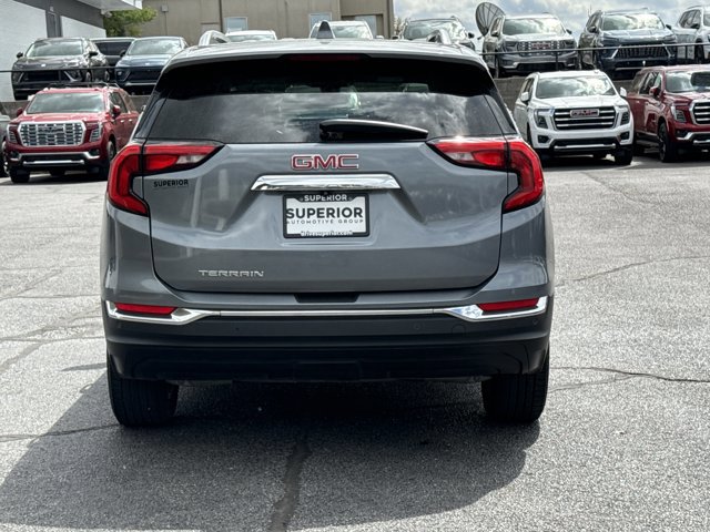 Used 2021 GMC Terrain SLT w/ LPO, Floor Liner Package image 4