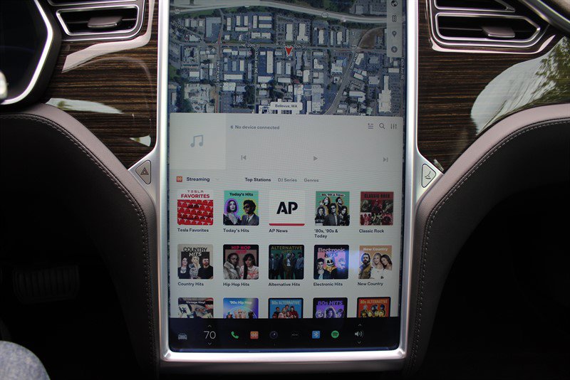 Used 2015 Tesla Model S 85D AWD/4WD image 16