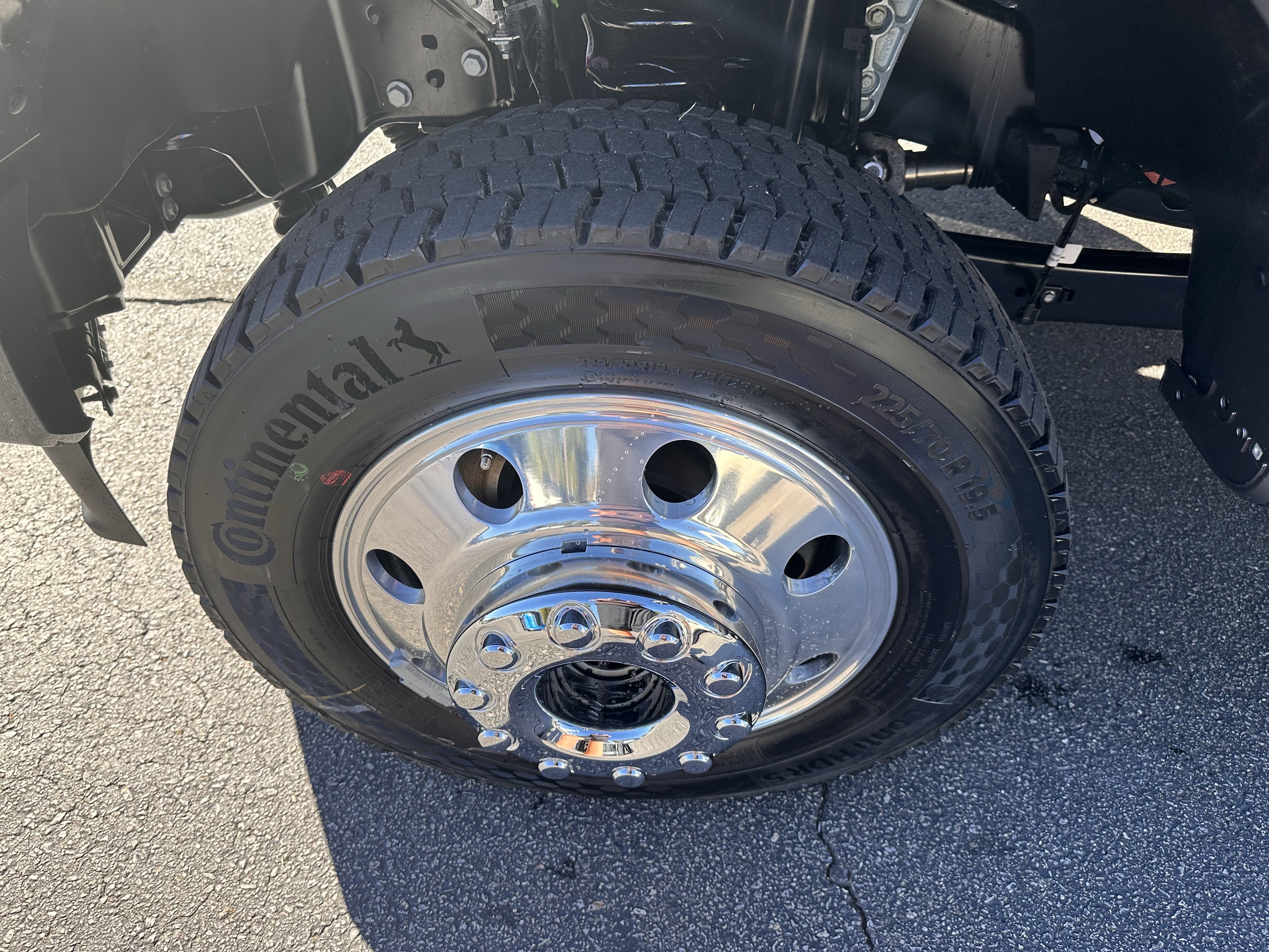 New 2026 Ford F450 Platinum image 31